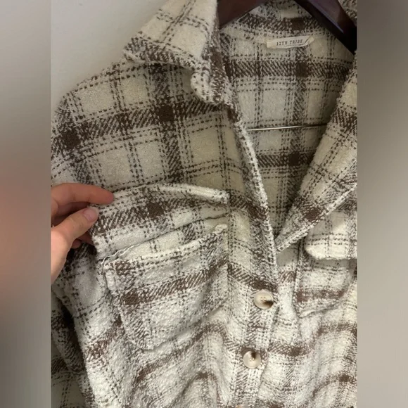 12th Tribe Beige Plaid Textured Jacket - Picture 4 of 7